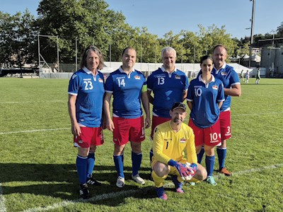 Foto-FC-Landtag-Liechtenstein-in-Baden-am-38-Eidg-Parlamentarier-Fussballturnier.jpg